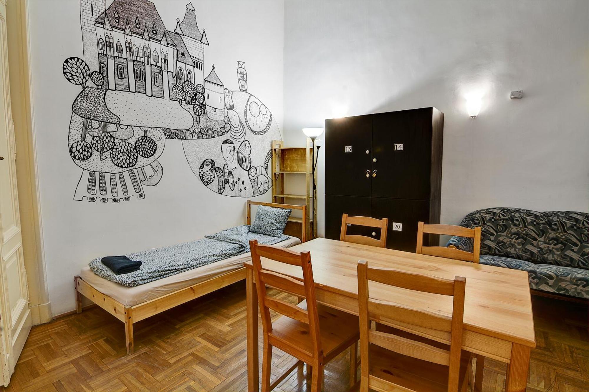 Pal'S Hostel And Apartments Budapest Exterior foto